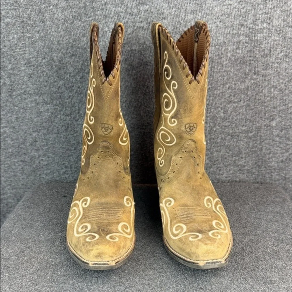 Ariat Snipped Toe Brown Western Cowboy Boots with Embroidery Size 4‎